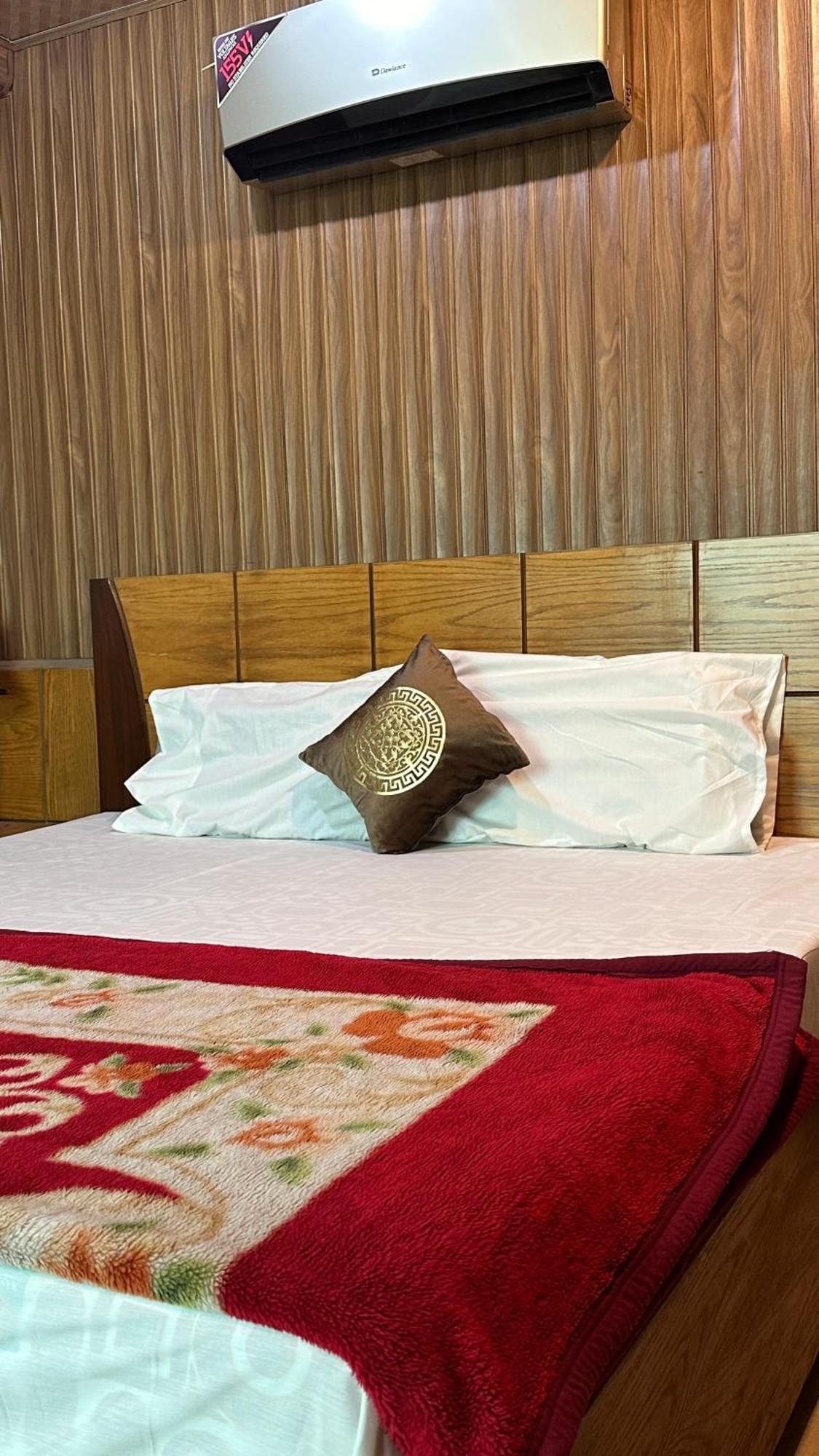 Baoo Jee Hotel Islamabad ราวัลปินดี ภายนอก รูปภาพ