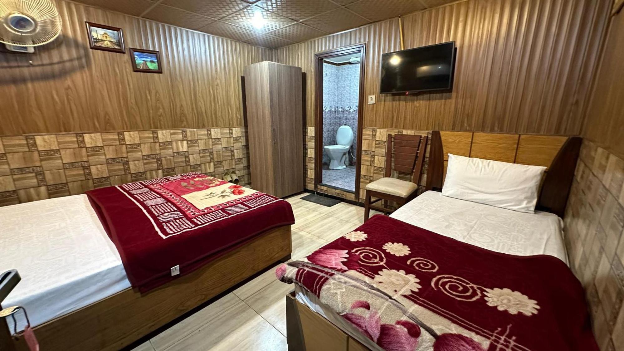 Baoo Jee Hotel Islamabad ราวัลปินดี ภายนอก รูปภาพ